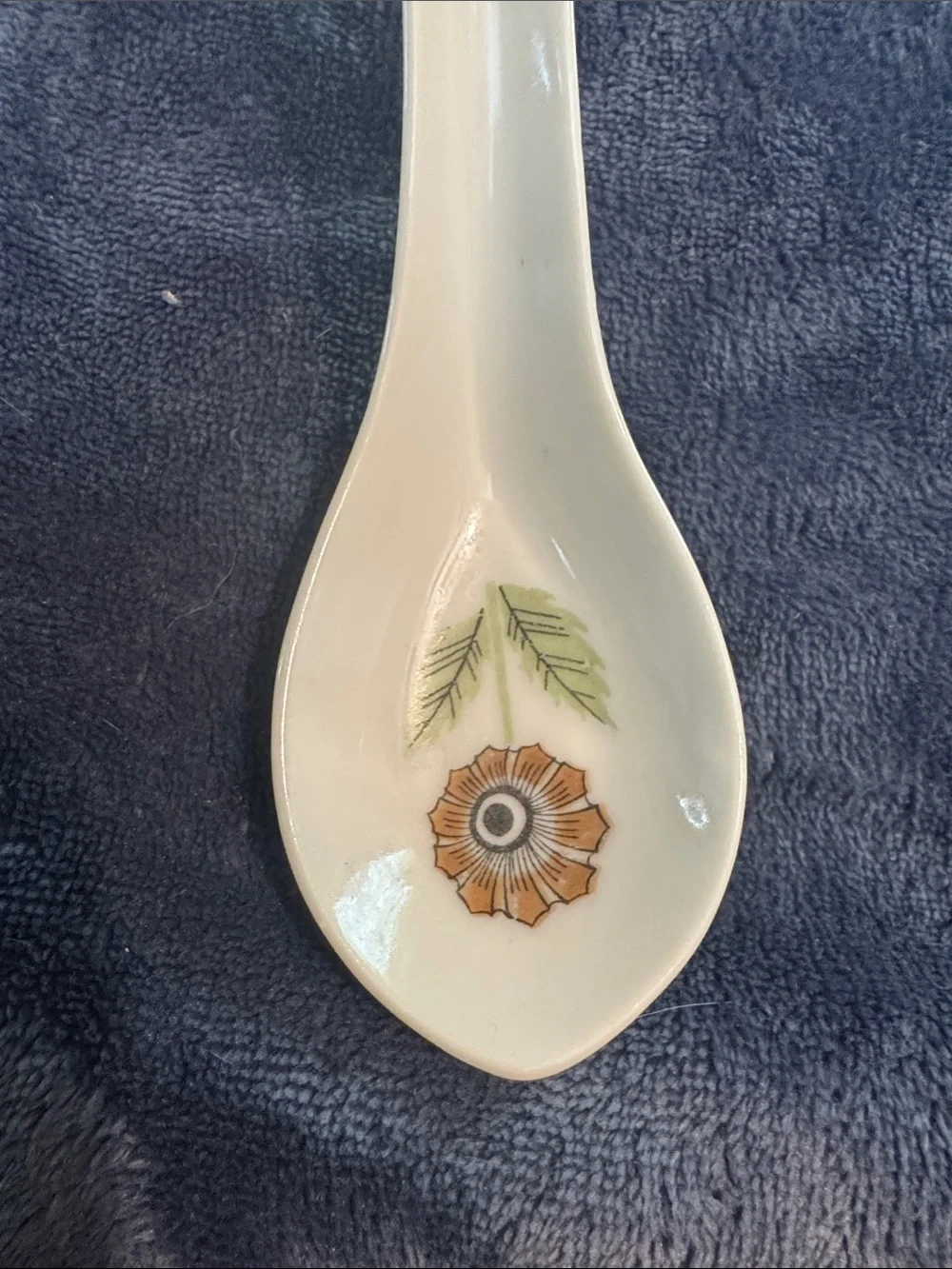 Ceramic Asian Soup Spoon with Floral Motif - White